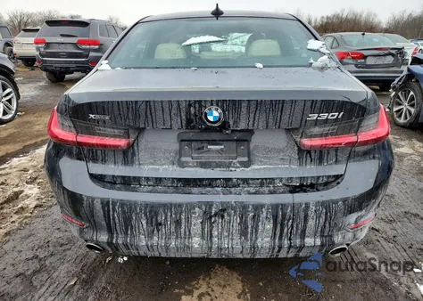 2019 BMW 330Xi z USA, uszkodzony, nr VIN WBA5R7C5XKAJ79377